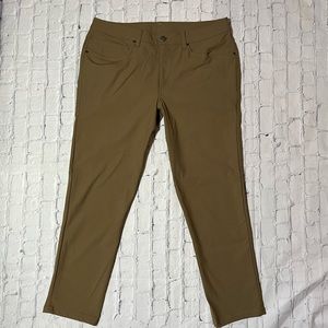 Lululemon Men’s Commission Slim Pants Warpstreme 33 x 28